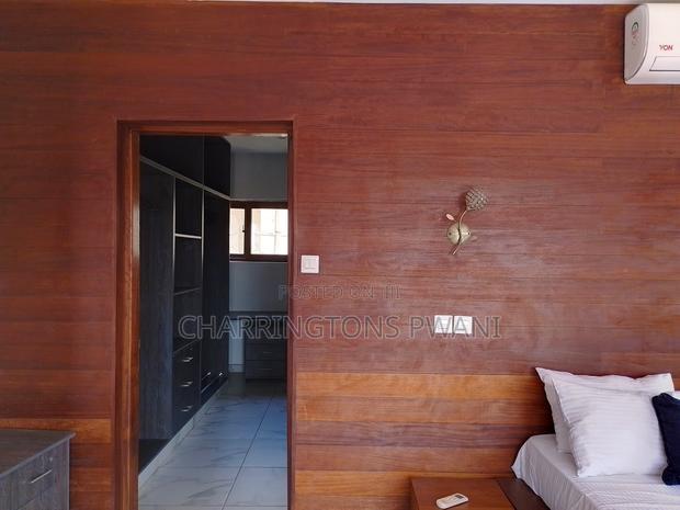 Furnished 5bdrm Villa in Diani for sale