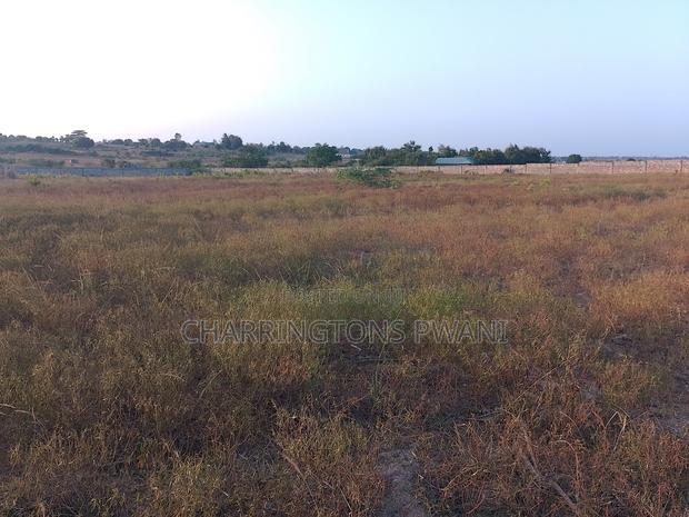 5 Acres in Mariakani - Ideal for Factory or Warehouse