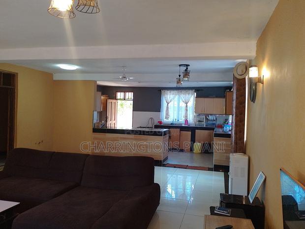 Furnished 5bdrm Maisonette in Nyumba Mbovu, Mwavumbo for sale