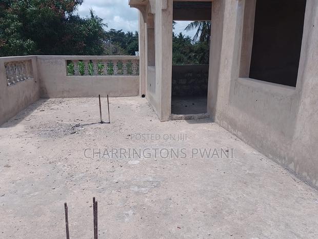 5bdrm Maisonette in Mwavumbo for sale
