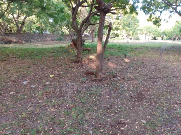 4.5-Acre Prime Beachfront Plot - Diani CBD | EUR1.6 Million