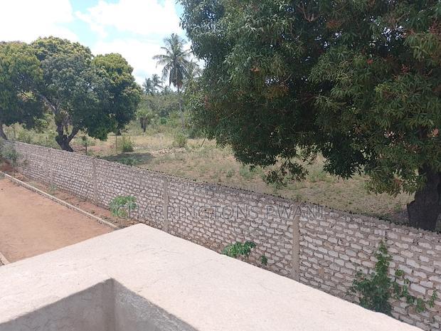 5bdrm Maisonette in Mwavumbo for sale