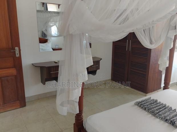Short-Stay Business - Diani | 4 One-Beds + 1 Studio