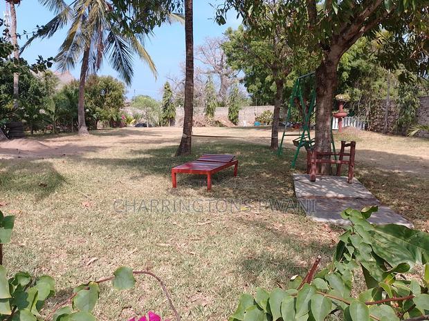 Furnished 3bdrm Villa in Diani for sale