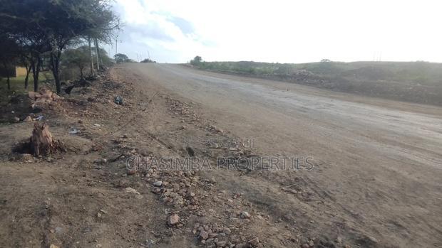 50/120 Feet Plot for Sale Along Kengeleni Road