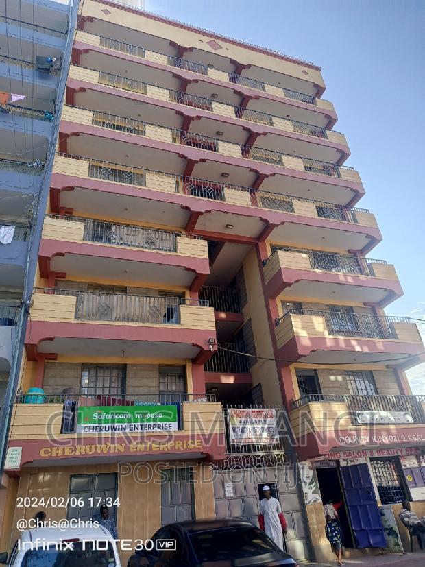 1bdrm Block of Flats in Tasia Estate, Tassia for sale