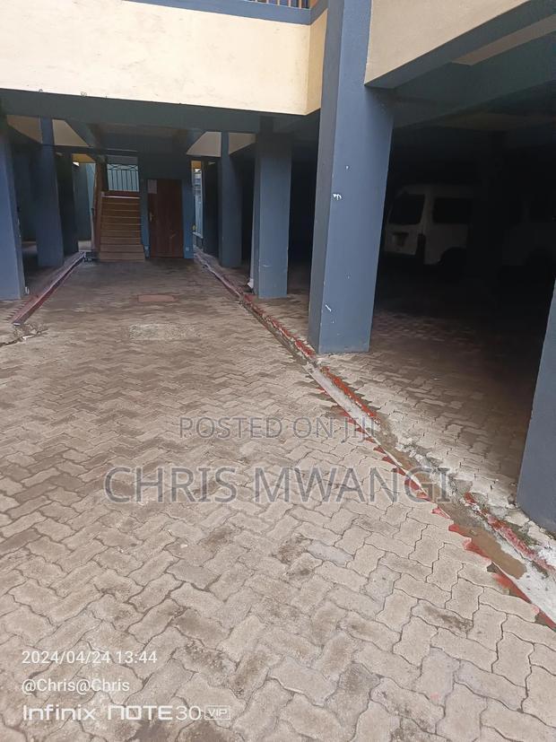 2bdrm Block of Flats in Kamakis Estate for sale