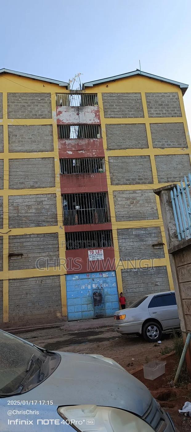 1bdrm Block of Flats in Zimmerman Estate for sale