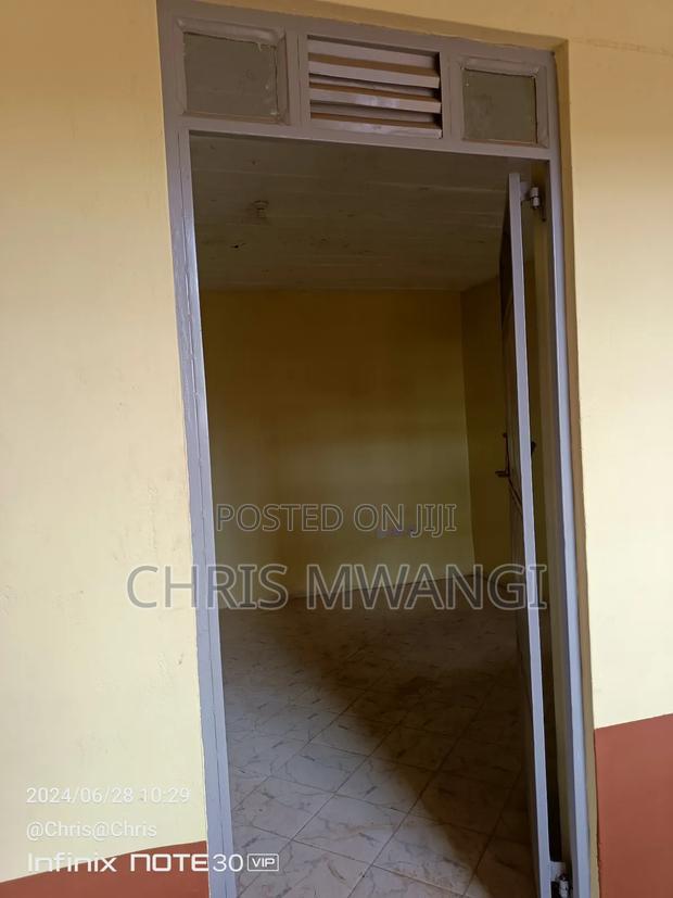 1bdrm Block of Flats in Waiteithia Estate, Thika for sale