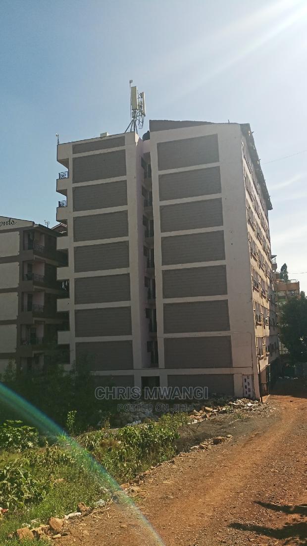 1bdrm Block of Flats in Kinoo, Regen for Sale