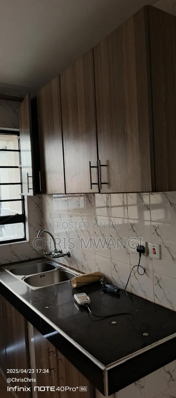 1bdrm Block of Flats in Roysambu Estate for sale