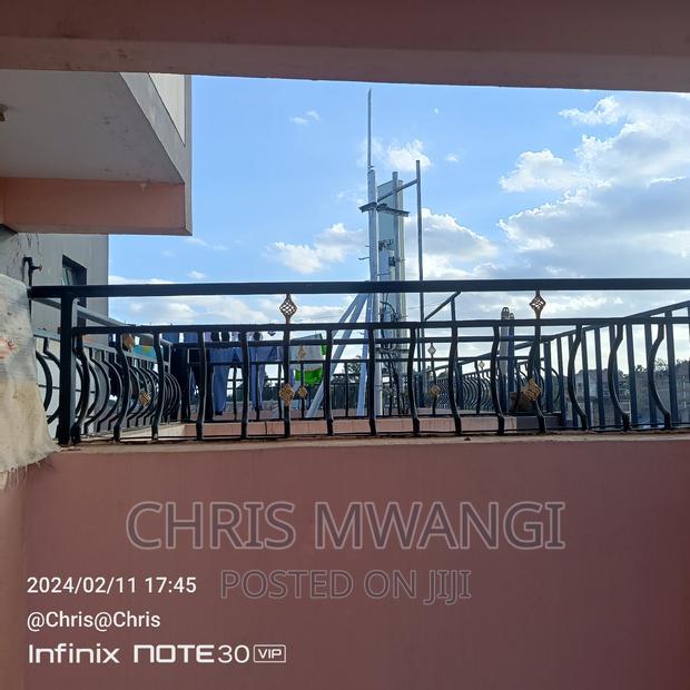 1bdrm Block of Flats in Season Estate for sale
