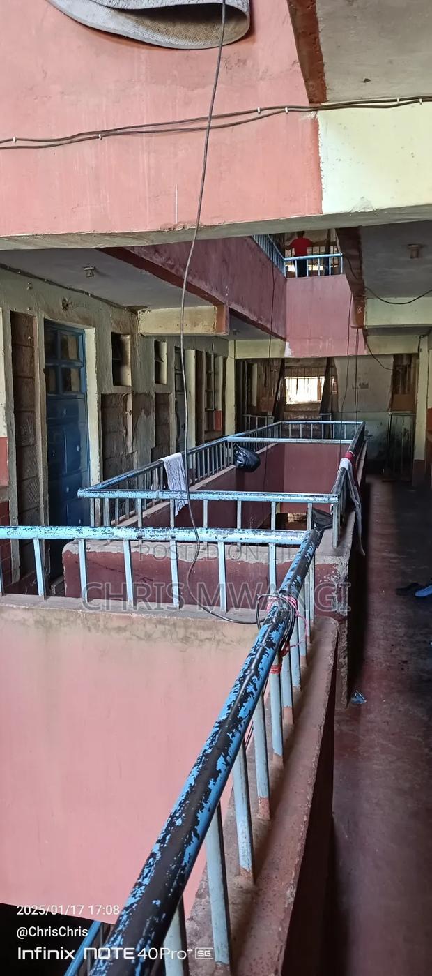 1bdrm Block of Flats in Zimmerman Estate for sale
