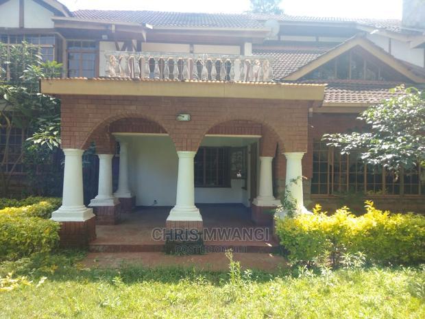 Furnished 5bdrm Maisonette in Mimosa Drive, Runda for Sale