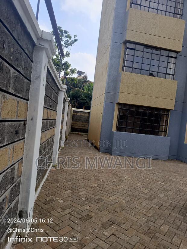 2bdrm Block of Flats in Kikuyu Estate, Kidfarmaco for sale