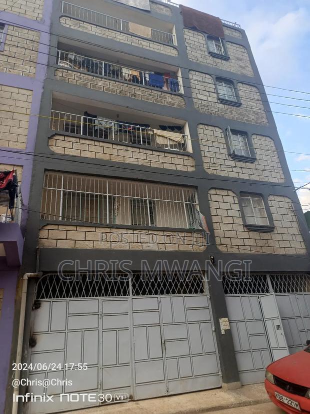 2bdrm Block of Flats in Ngumba Estate for sale