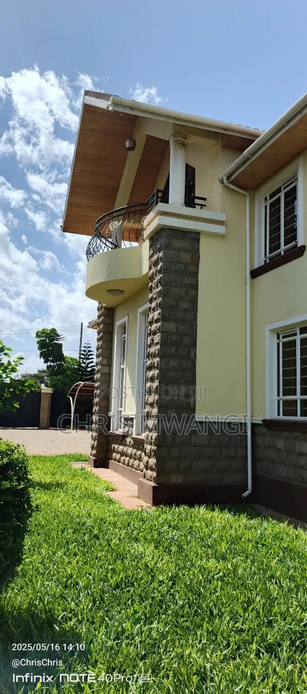 5bdrm Maisonette in Kenyatta Road Estate for sale