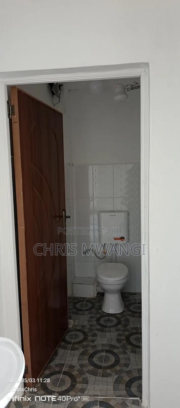 Furnished 1bdrm Block of Flats in Ngoigwa Estate, Thika for sale