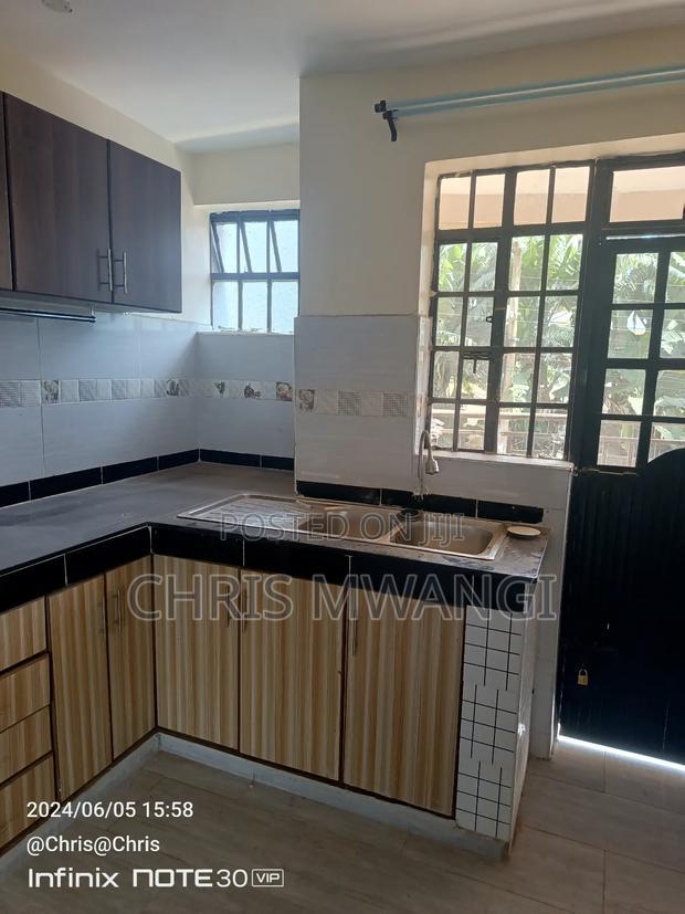 2bdrm Block of Flats in Kikuyu Estate, Kidfarmaco for sale