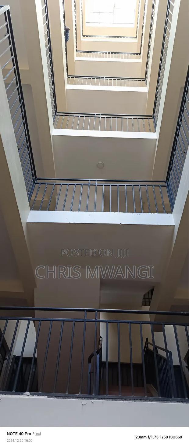 1bdrm Block of Flats in Seasons Estate for sale