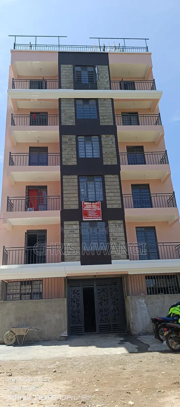 1bdrm Block of Flats in Ngoigwa Estate, Thika CBD for sale
