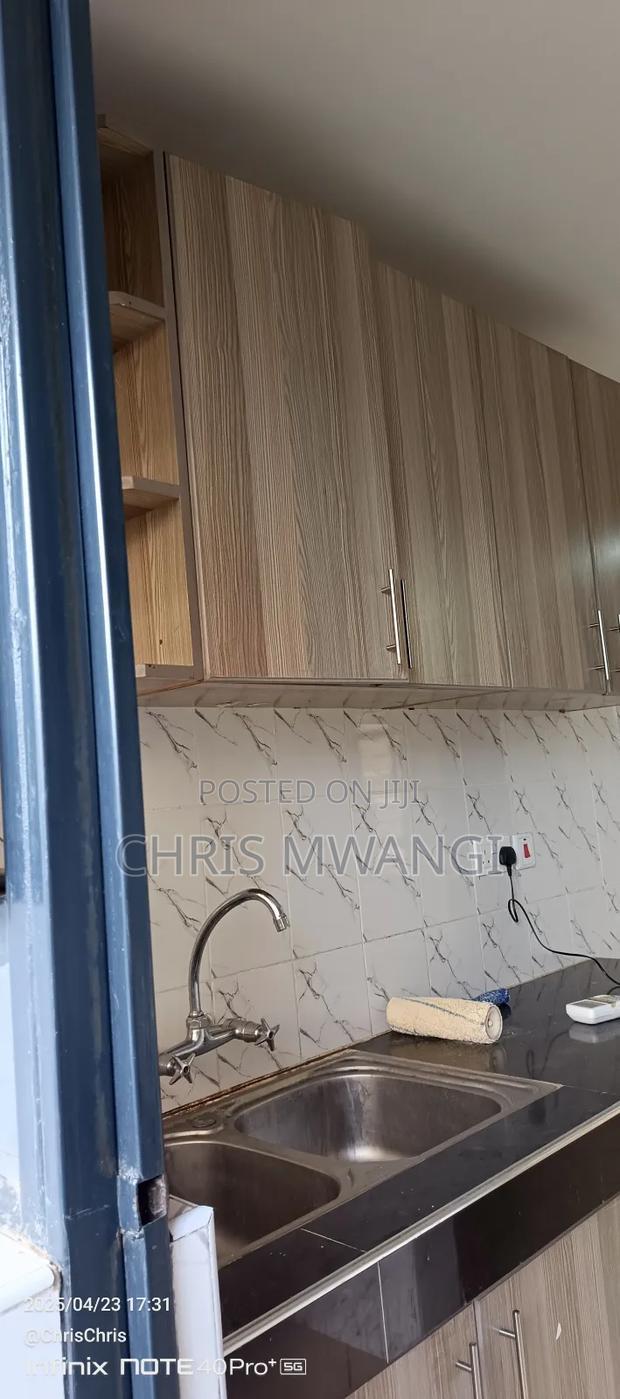 Furnished 1bdrm Block of Flats in Trm Estate, Roysambu for sale