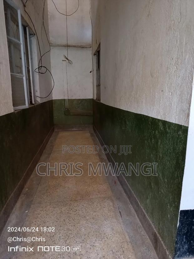 2bdrm Block of Flats in Ngumba Estate for sale