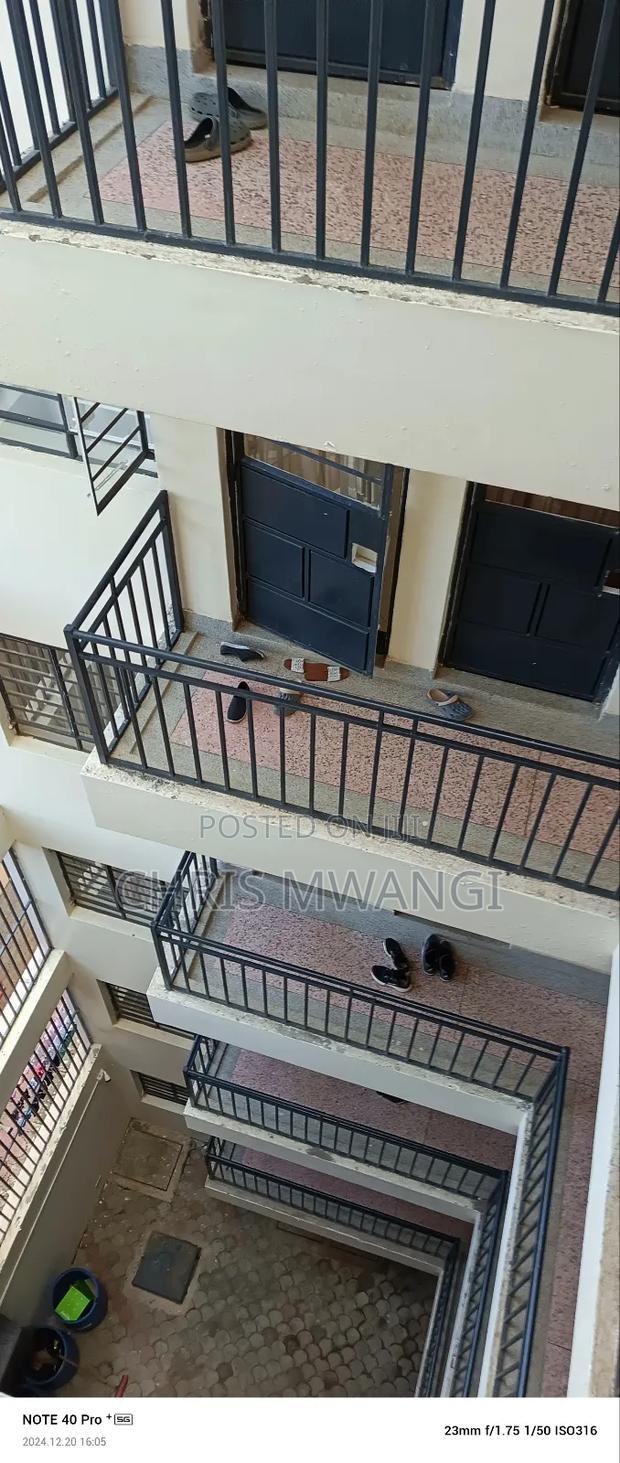 1bdrm Block Of Flats In Kasarani Estate For Sale