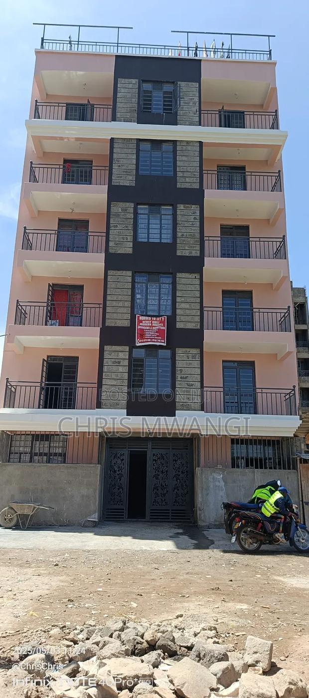 1bdrm Block of Flats in Ngoigwa Estate, Thika CBD for sale