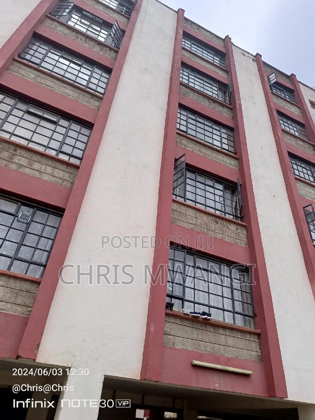 1bdrm Block of Flats in Imaradaima Estste for sale