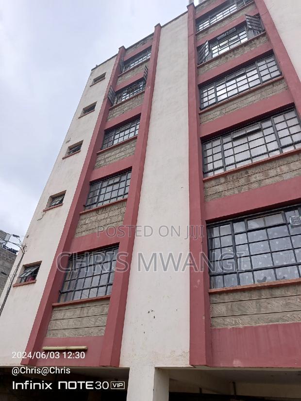 1bdrm Block of Flats in Imaradaima Estste for sale