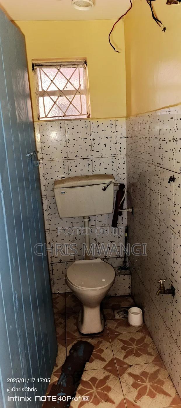 1bdrm Block of Flats in Zimmerman Base for sale