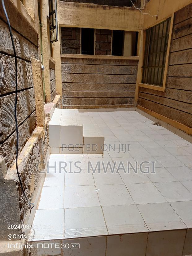 2bdrm Block of Flats in Season Estate for sale