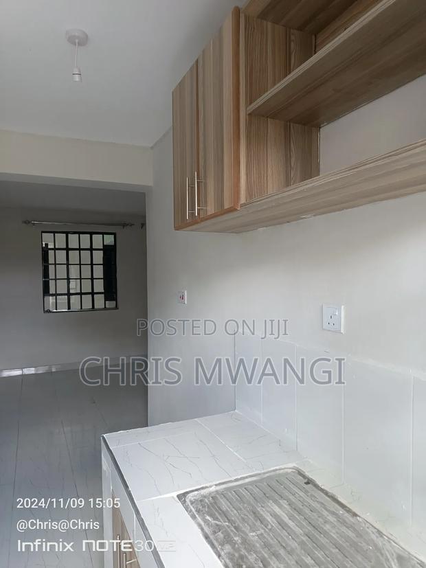 1bdrm Block of Flats in Kamakis Estate for sale