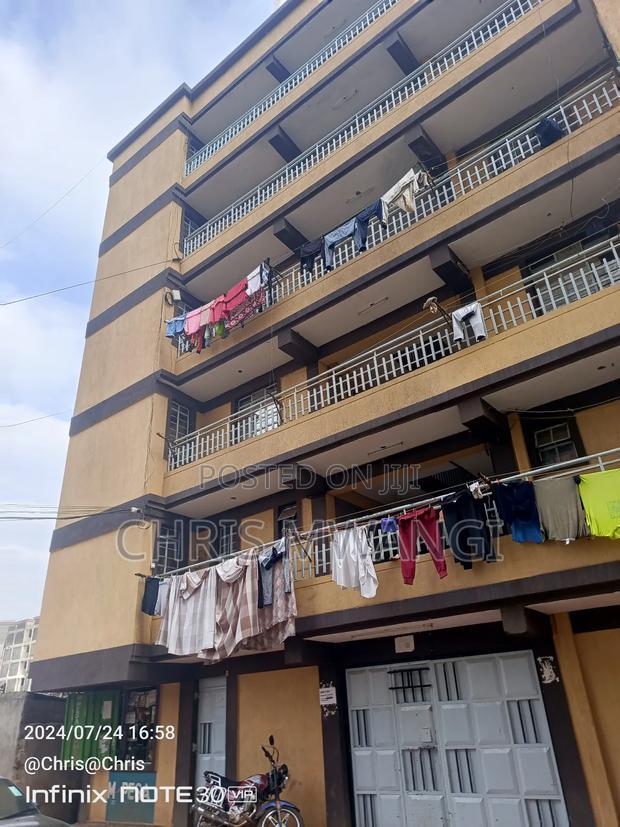 1bdrm Block of Flats in Kiunguro Street, Membley Estate for sale