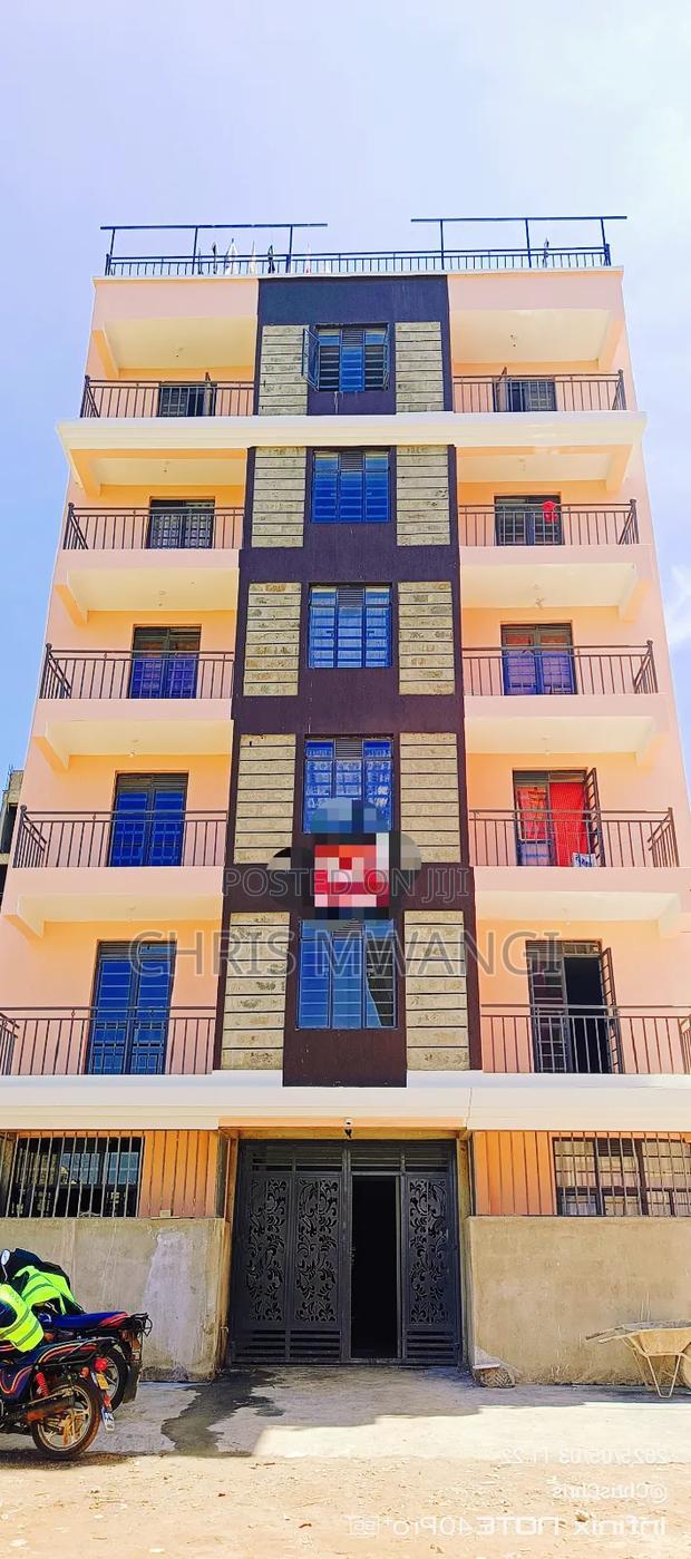 1bdrm Block of Flats in Thika Clavers, Ngoingwa Estate for sale