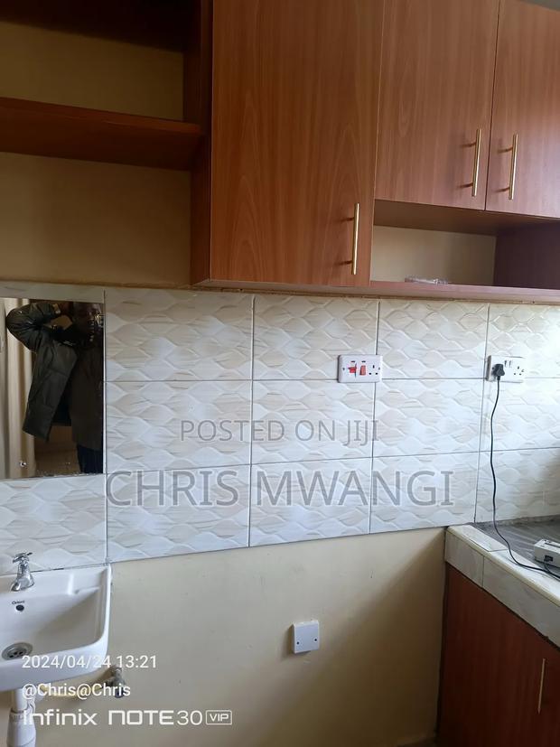 1bdrm Block of Flats in Kamakis Estate for sale