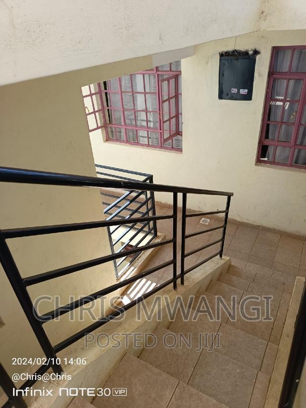 2bdrm Block of Flats in Kamakis Estate for sale