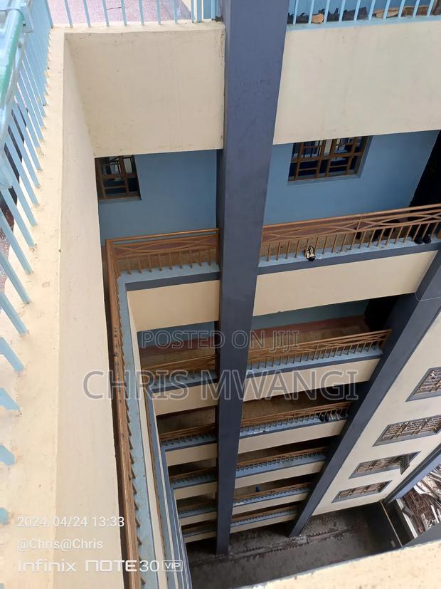 2bdrm Block of Flats in Kamakis Estate for sale