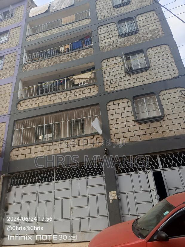 2bdrm Block of Flats in Ngumba Estate for sale