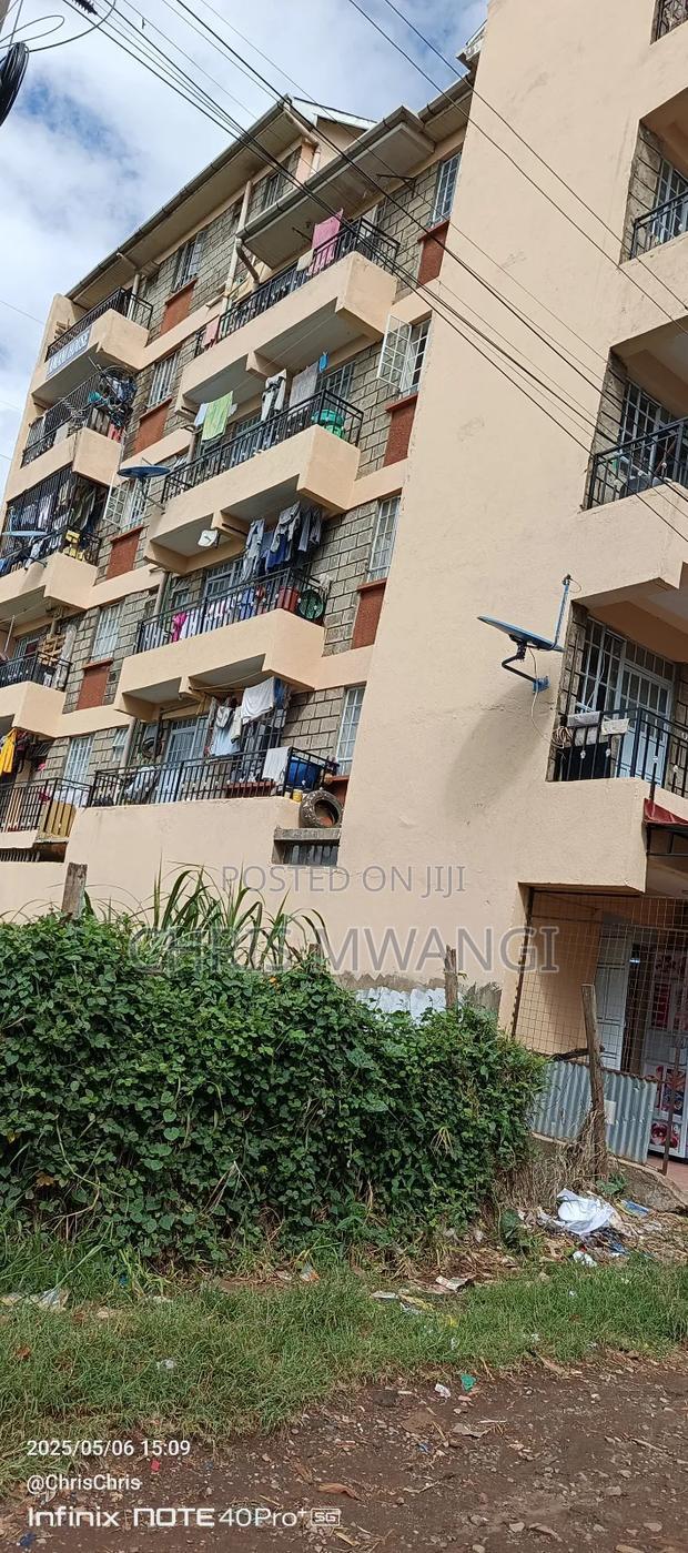 2bdrm Block of Flats in Season Street, Kasarani for sale