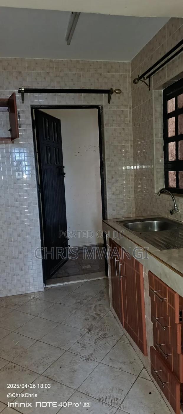 1bdrm Block of Flats in Roysambu Trm Street for sale
