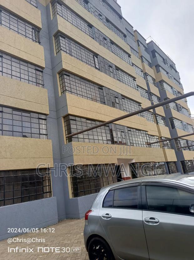 2bdrm Block of Flats in Kikuyu Estate, Kidfarmaco for sale