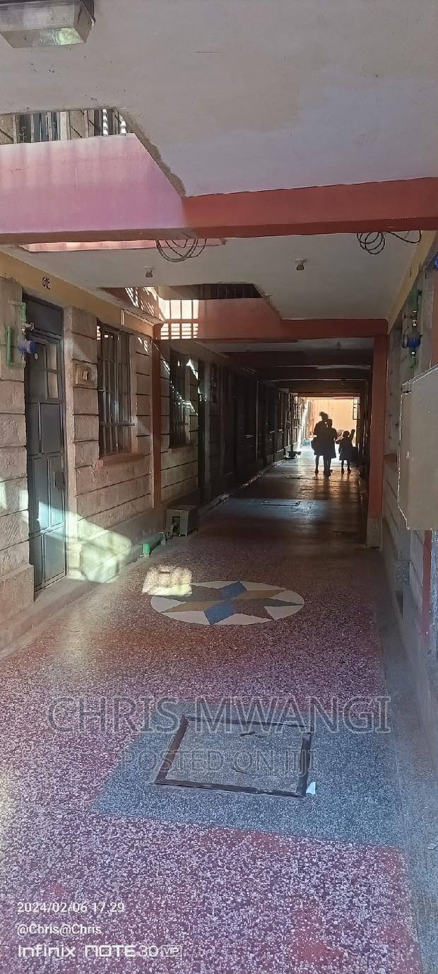 1bdrm Block of Flats in Tasia Estate, Tassia for sale