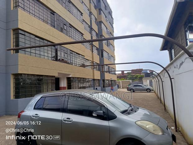 2bdrm Block of Flats in Kikuyu Estate, Kidfarmaco for sale