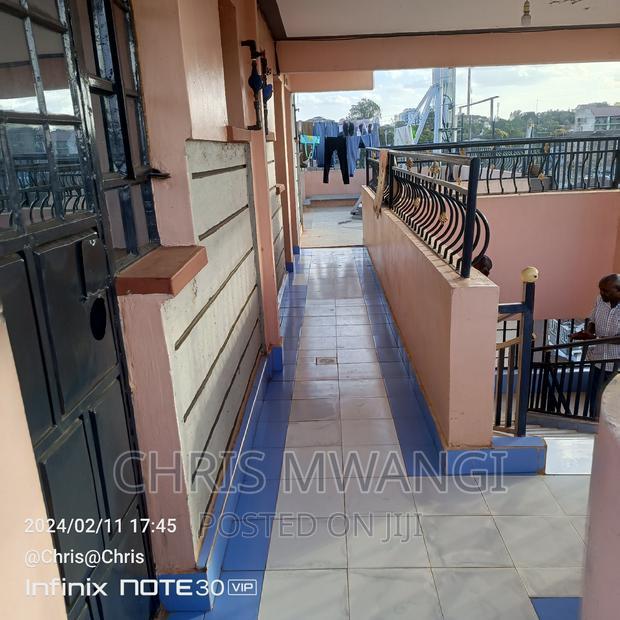 1bdrm Block of Flats in Season Estate for sale