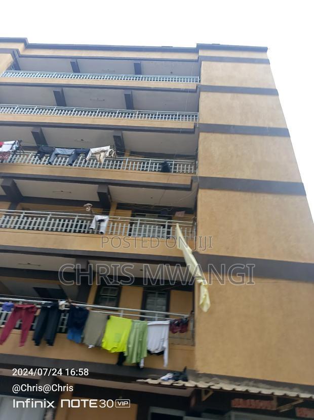 1bdrm Block of Flats in Kiunguro Street, Membley Estate for sale