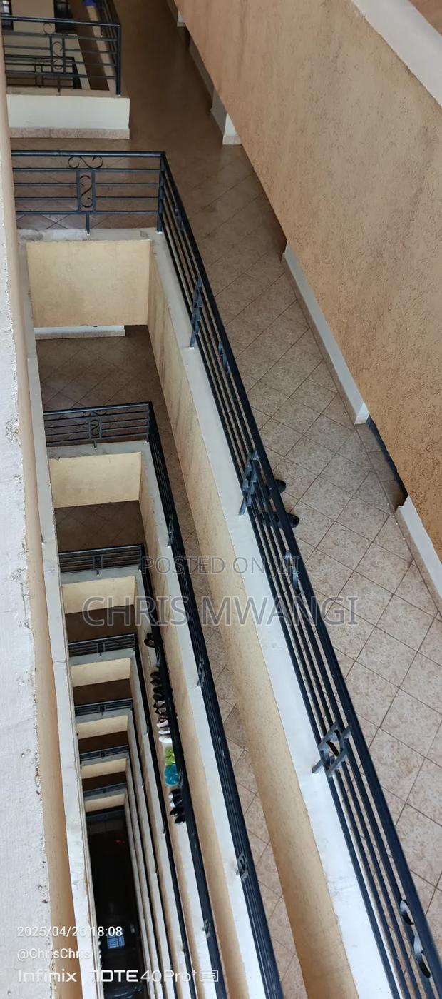 1bdrm Block of Flats in Zimmerman Estate for sale