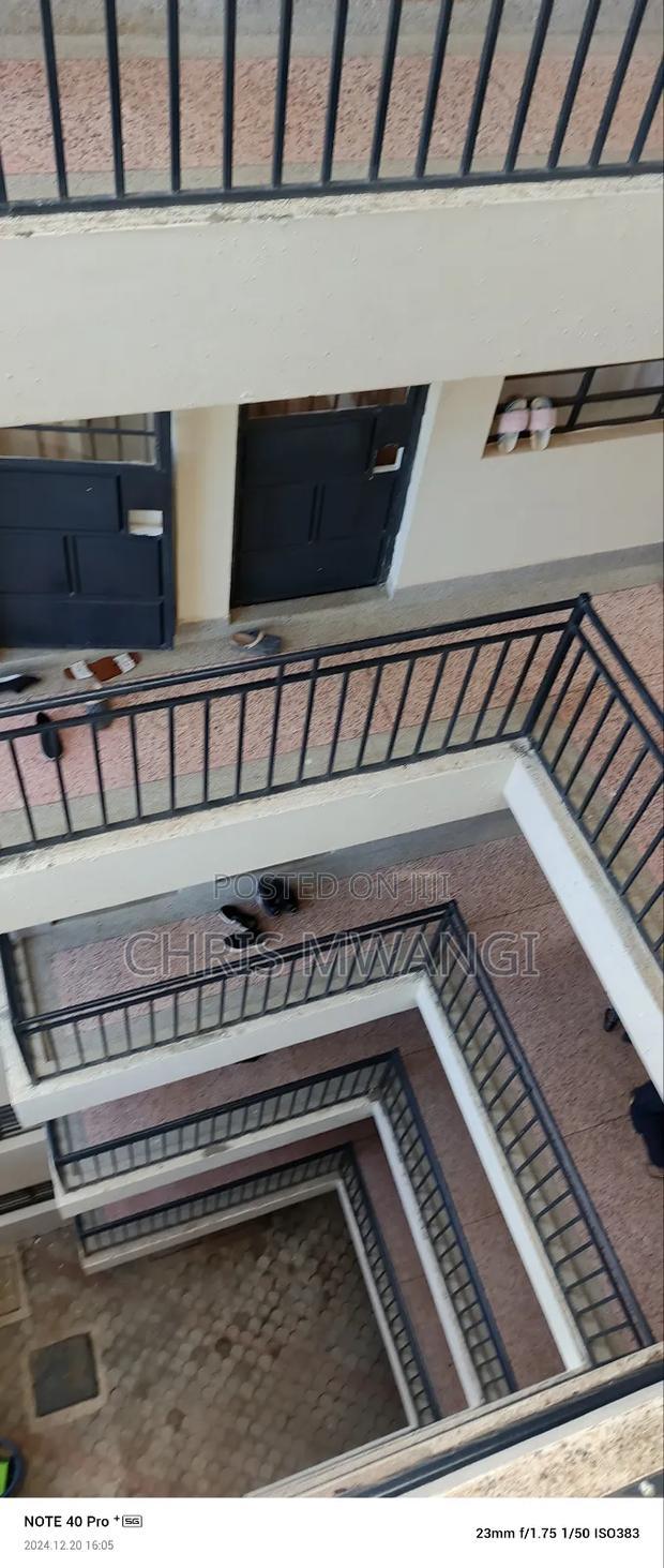 1bdrm Block of Flats in Seasons Estate for sale