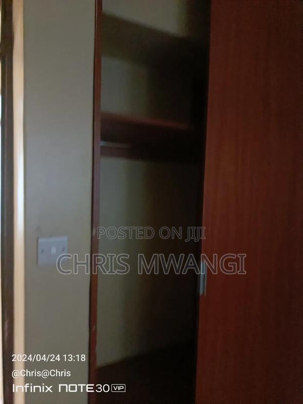 1bdrm Block of Flats in Kamakis Estate for sale